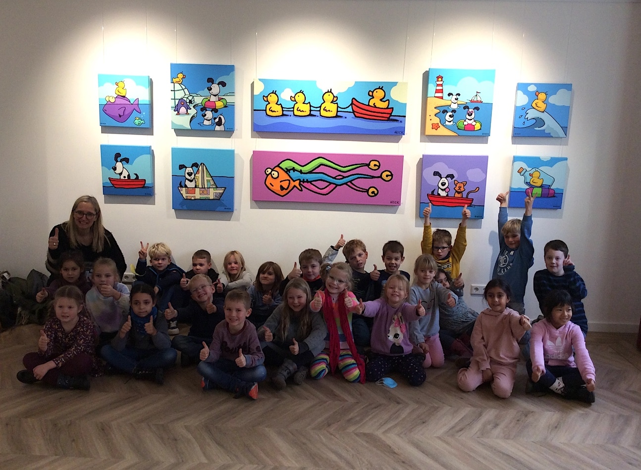 Besuch der Josef Grundschule in der Galerie Hunold