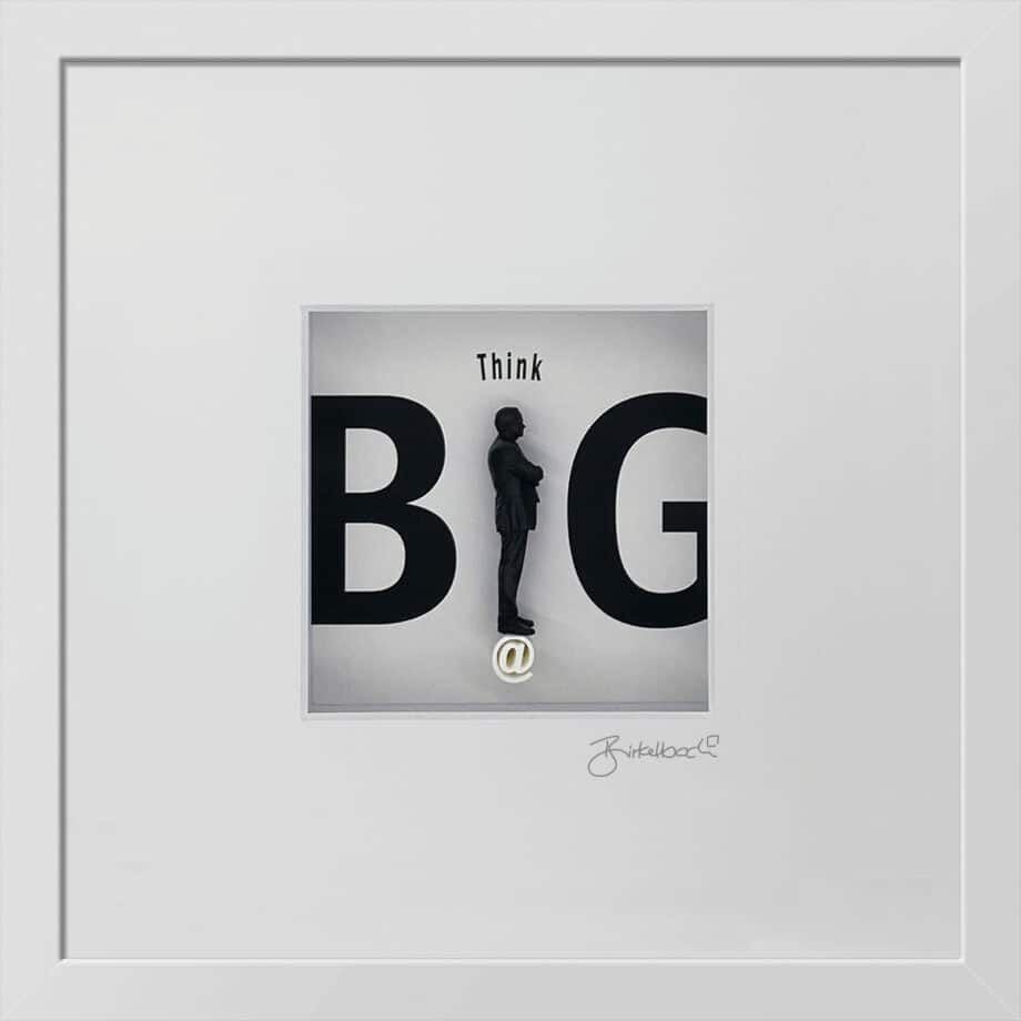 birkelbach-wortkunst3-schoene-momente-think-big-rahmen-weiss